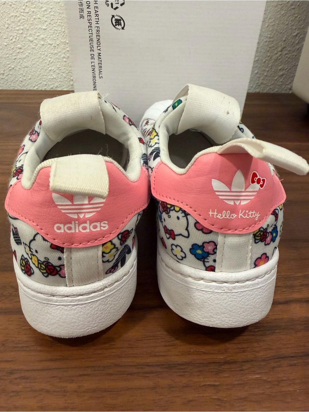 adidas Superstar 360 x Hello Kitty Low Floral sneakers - Picture 3 of 7